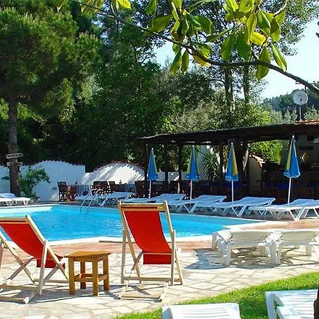 Apartmanhotel Lalaria 2*