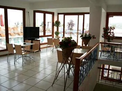 Apartmanhotel Lalaria 2*