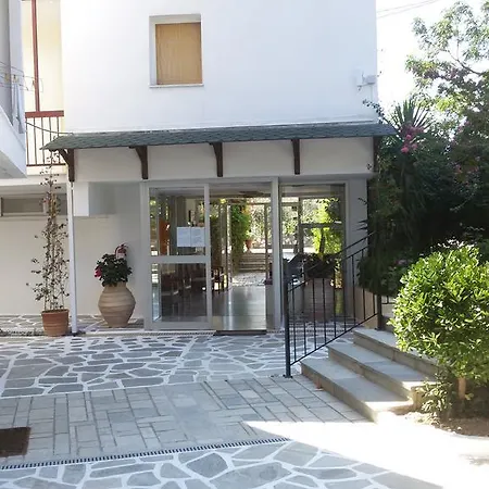 Apartmanhotel Lalaria 2*