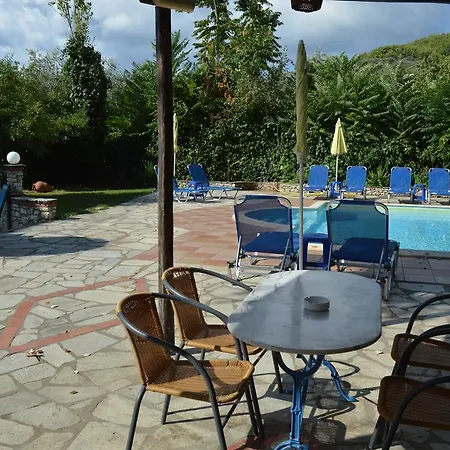 Lalaria Apartmanhotel